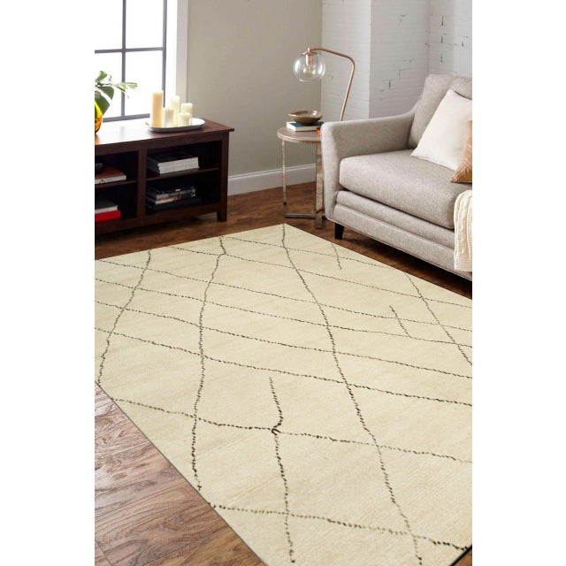 Indian 8x10 Jade Trellis Beige Geometric Modern Hand Knotted Wool Carpet Rug For Sale - Image 3 of 7