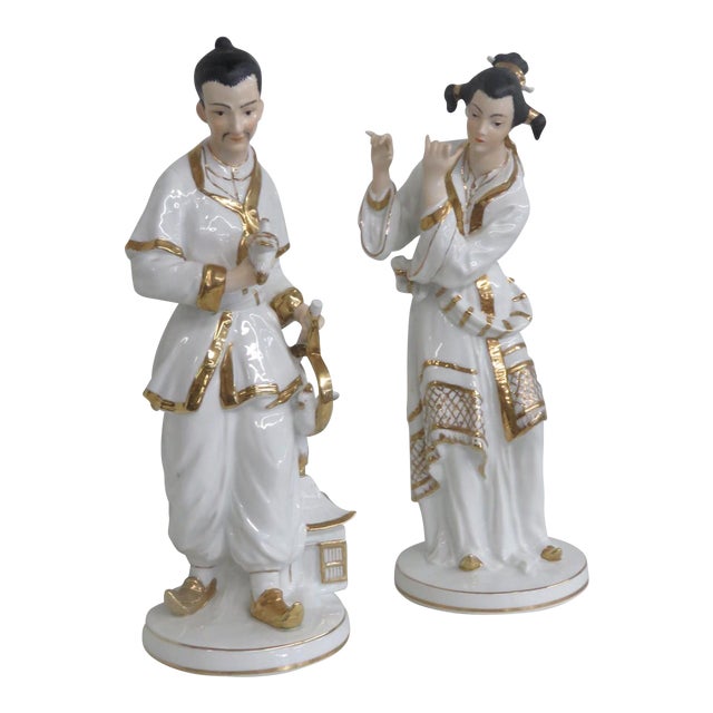 Andrea by Sadek 2 Porcelain Figures 6818 White and Gold Trim Made in Japan 4824b For Sale