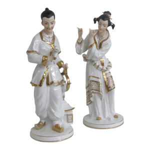 Andrea by Sadek 2 Porcelain Figures 6818 White and Gold Trim Made in Japan 4824b