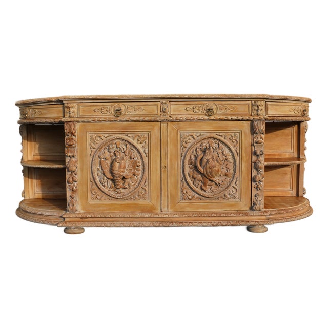 19th Century French Renaissance Revival Carved Oak Large Hunt Buffet For Sale