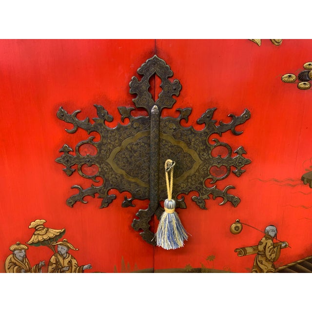 Red Lacquered Chinoiserie Cabinet on Stand, 1920 For Sale - Image 3 of 18