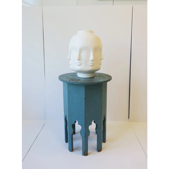White Sculpture Vase Faces, Surrealist/Surrealism Style, Circa Early 21st C For Sale - Image 9 of 14