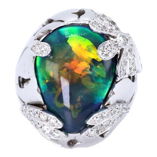 18k (750) White Gold Natural Pear Opal and Diamond Wide Ring, Size 7 For Sale