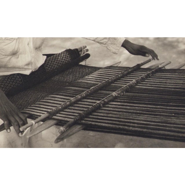 Hanna Seidel, Mexico, Man, Handcraft, 1960s, Black and White Photography For Sale - Image 3 of 4