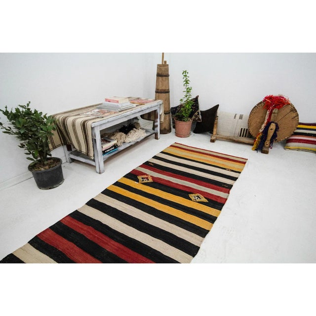 Vintage Striped Kilim Runner-2′10″ × 9′10″ For Sale In Los Angeles - Image 6 of 7