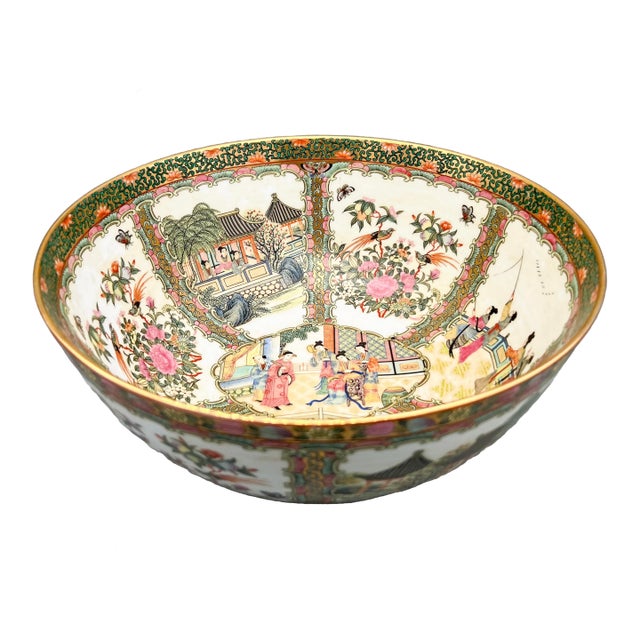 Large Vintage Rose Medallion-Style Decorative Bowl – Hand-Painted Chinese Porcelain – 20th Century Export For Sale