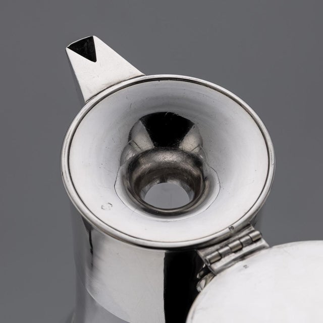 Antique Victorian Silver and Glass Claret Jug, Sheffield, 1889 For Sale - Image 15 of 18