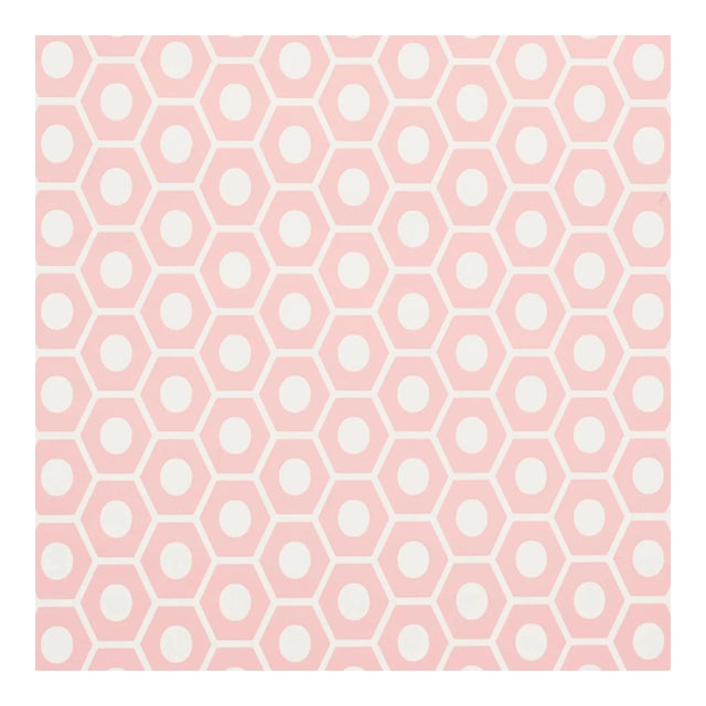 Sample - Schumacher Queen B Wallpaper in Pink For Sale