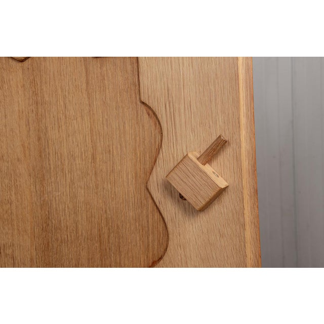 Large French Sideboard in Oak by Guillerme et Chambron for Votre Maison, 1960s For Sale - Image 10 of 18
