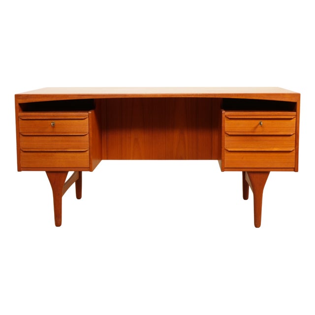 Vintage Desk from Valdemar Mortensen For Sale