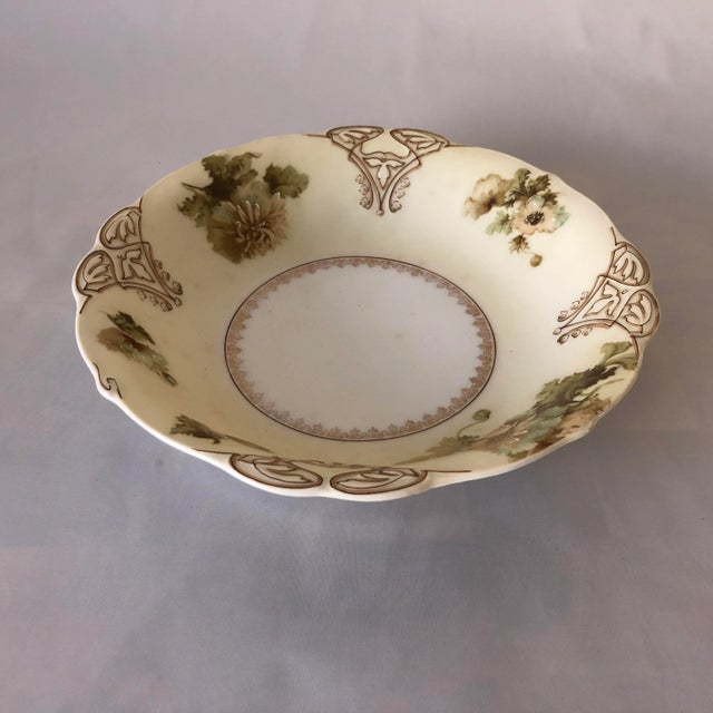 Antique Art Nouveau Silesia "Old Ivory" Pattern Serving Bowl For Sale In New York - Image 6 of 6