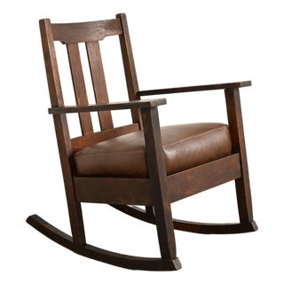 Limbert Antique Mission Oak Arts & Crafts Rocking Chair, Circa 1910 For Sale