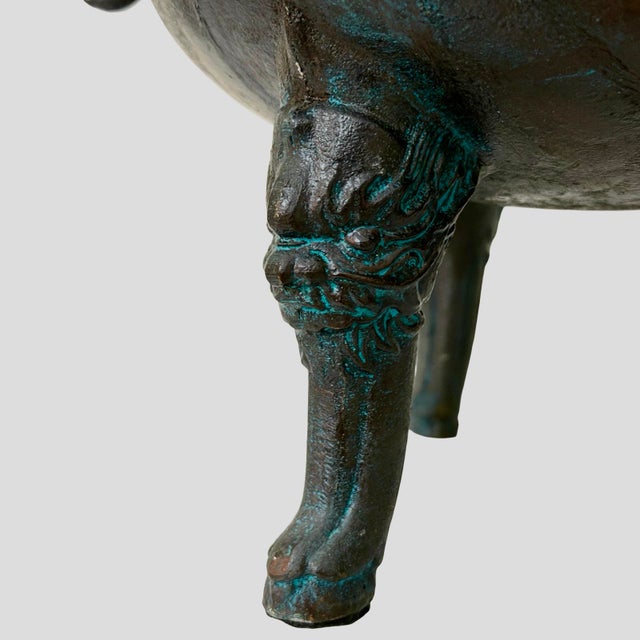 Metal Vintage James Mont Style Chinese Archaic Tripod Ice Bucket With Dragon Handles For Sale - Image 7 of 10