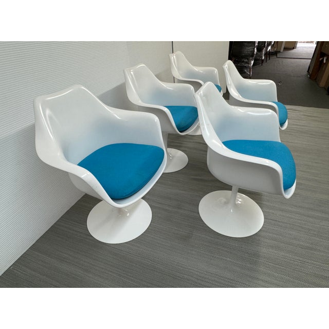 White Eero Saarinen for Knoll Tulip Swivel Arm Chairs, Set of Five For Sale - Image 8 of 12