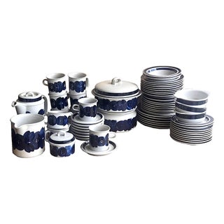 Vintage Arabia Finland Anemone Dinnerware Designed by Ulla Procope, Set of 79 Pieces For Sale