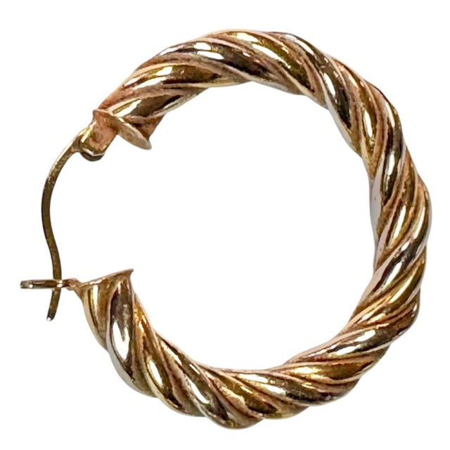 14k White and Yellow Gold Twisted Rope Hoop Earrings a Pair For Sale - Image 4 of 7