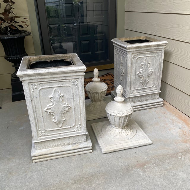 Vintage French Style Garden Plinths With Toppers - Set of 2 For Sale - Image 9 of 9