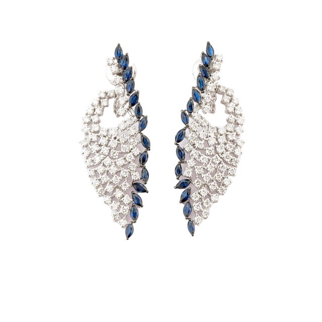 Natural diamond 2.46cts & blue sapphire 2.67cts earring in 18k gold For Sale - Image 18 of 18