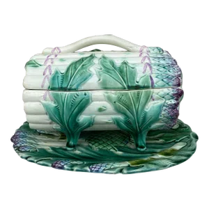 19th Century Majolica Asparagus and Artichoke Tureen Saint Amand