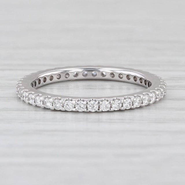 Modern 0.60ctw Diamond Eternity Wedding Band Stackable Anniversary Ring 14k White Gold, Size 6.5 For Sale - Image 3 of 6