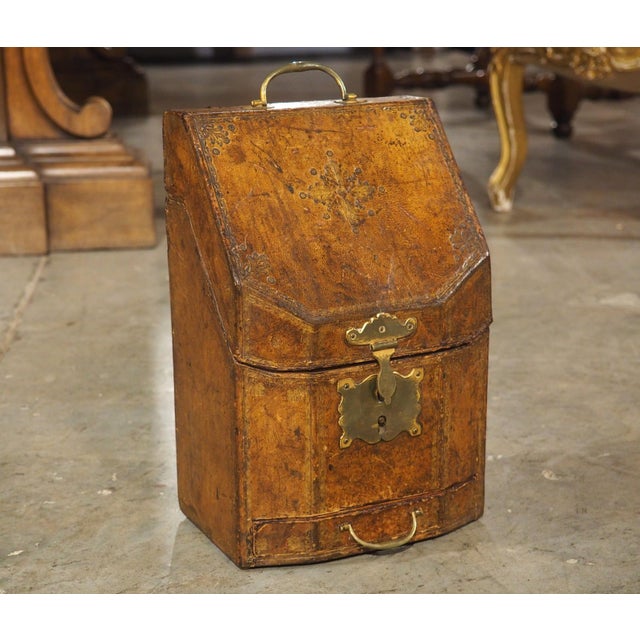 18th Century French Embossed Leather Letter Box, “Coffret a Courrier” For Sale - Image 15 of 17