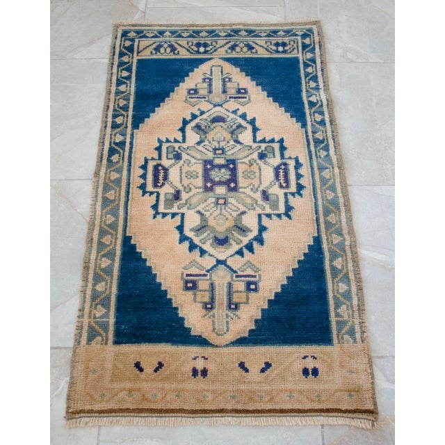 1970s Hand Knotted Turkish Rug, Door Mat, Entryway Rug, Bath Mat, Kitchen Decor, Small Rug - 22″ × 42″ For Sale - Image 10 of 13