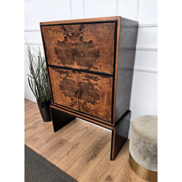 Brown Mid-Century Modern Italian Walnut Bar Cabinet, 1940s For Sale - Image 8 of 11