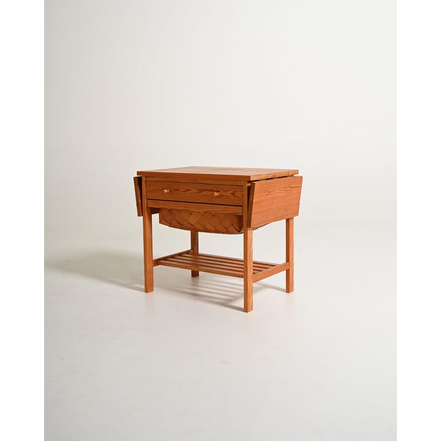 Vintage Scandinavian Pine Table, 1950s For Sale - Image 4 of 11