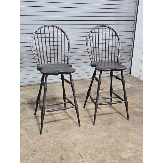 Late 20th Century Pair of Bench Made Black Windsor Chair Tall Stools by David T. Smith of Ohio For Sale In Cleveland - Image 6 of 11