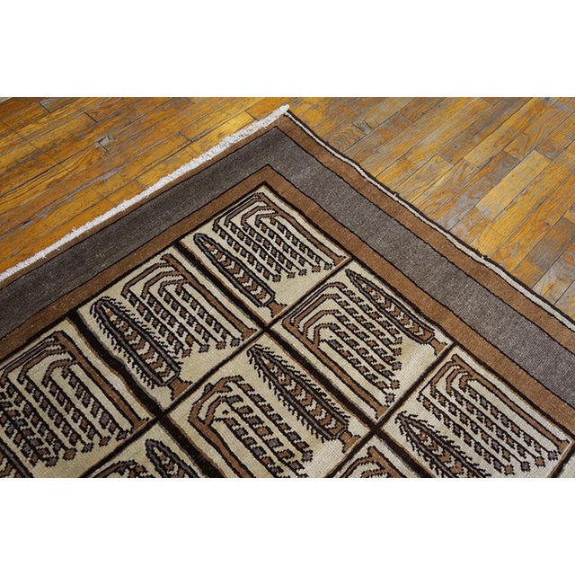 1930s Ivory Geometric Garden Antique Persian Bakhtiary Rug 7'1" X 9'10" Handknotted Wool Carpet For Sale - Image 4 of 6