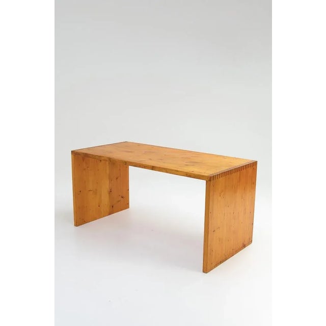 Mid-Century Modern Desk in Pine by Ate van Apeldoorn for Houtwerk Hattem, 1970s For Sale - Image 3 of 7