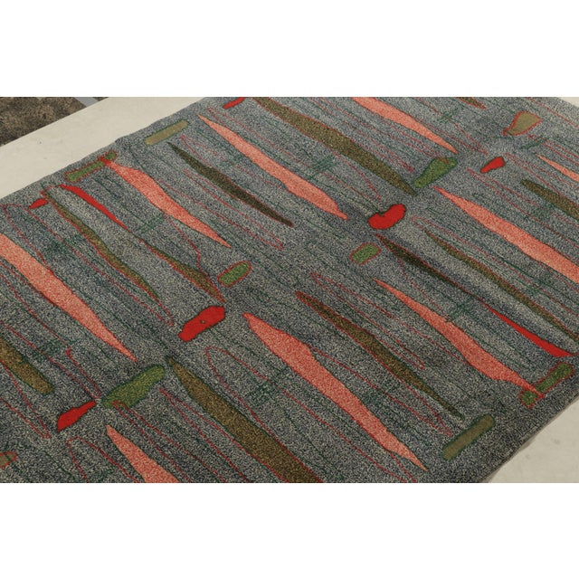 Rug & Kilim 1960s Vintage Zeki Müren Rug in Gray, Peach and Green Geometric Pattern For Sale - Image 4 of 7
