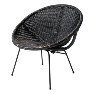 Mid Century Black Wicker Saucer Chair For Sale