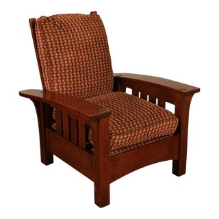 Stickley Mission Collection Oak Bow Arm Morris Chair with Loose Cushion For Sale