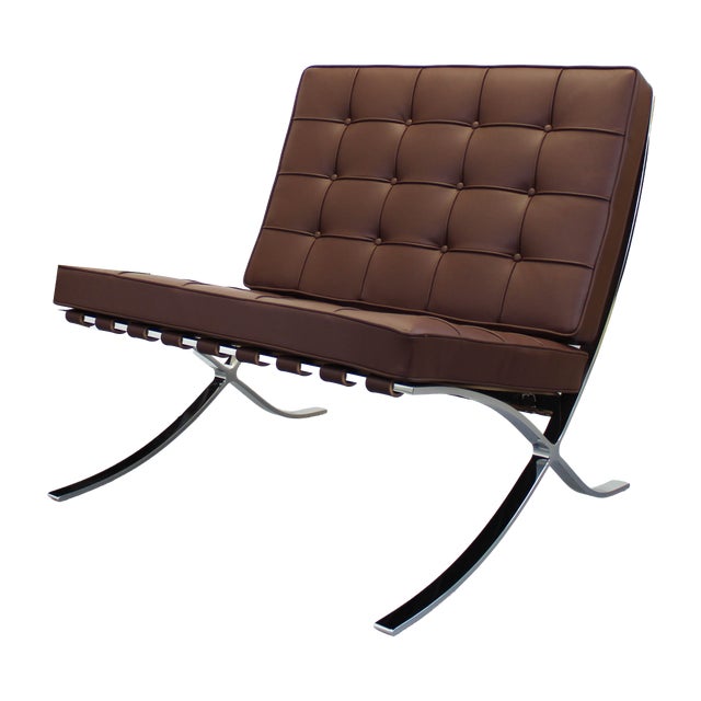 Barcelona Chair in Brown Leather by Ludwig Mies Van Der Rohe for Knoll International For Sale