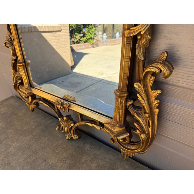 Early 20th Century French Louis XV Carved Giltwood Wall Mirror For Sale - Image 14 of 18