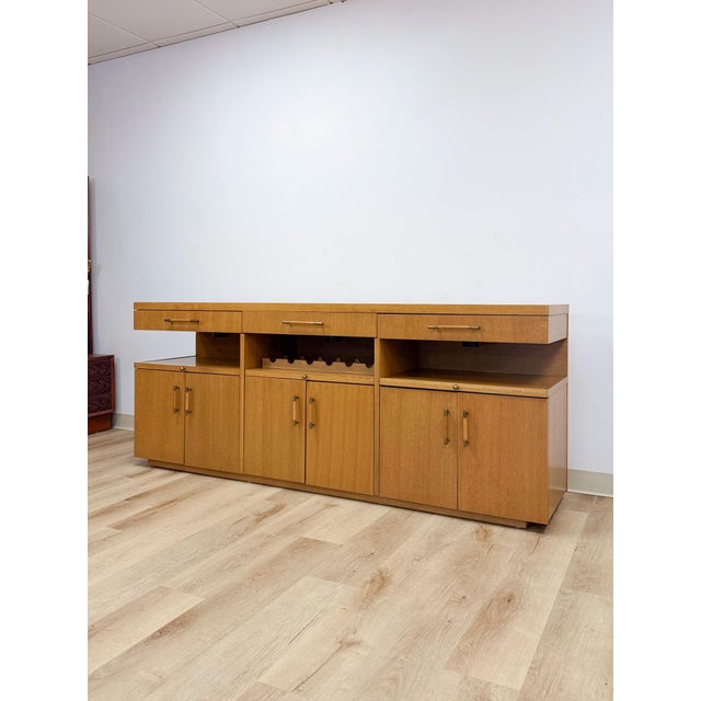 This Stanley buffet brings genuine functional versatility to a dining room or entertaining space, combining clean...