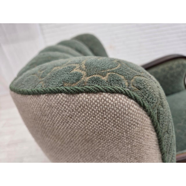 Danish Relax Chair in Furniture Wool and Oak Wood, 1960s For Sale - Image 10 of 18