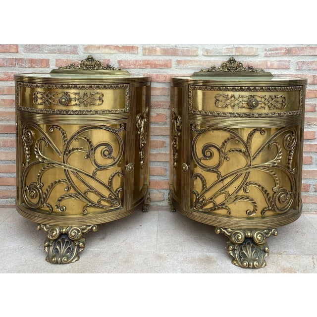 Pair of Louis XVI Style Bronze Demilune Cabinets, 20th Century For Sale - Image 12 of 18