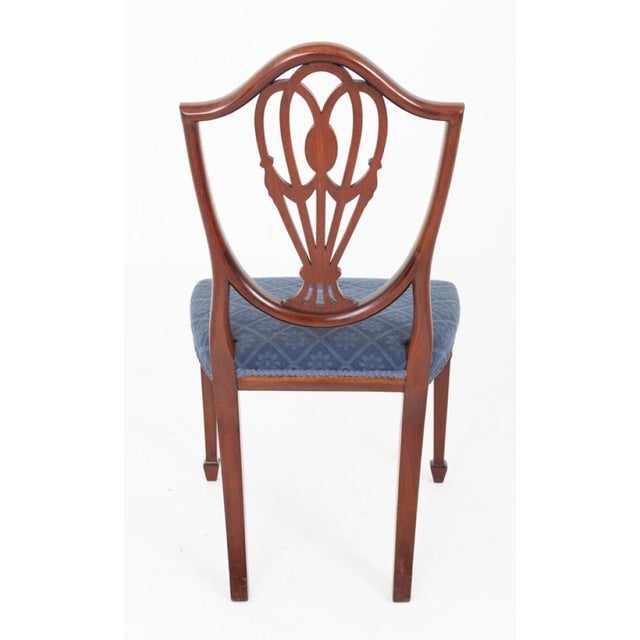 1920s Hepplewhite Dining Chairs in Mahogany, Set of 12 For Sale - Image 5 of 7