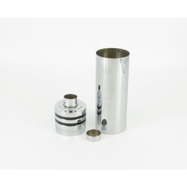 1930s Art Deco Chrome Cocktail Shaker by Evercraft For Sale In Chicago - Image 6 of 8