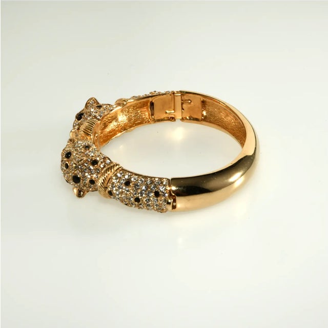 Abstract Vintage Ciner Hinged Bangle Bracelet Leopard Rhinestones Gold-Plated For Sale - Image 3 of 6