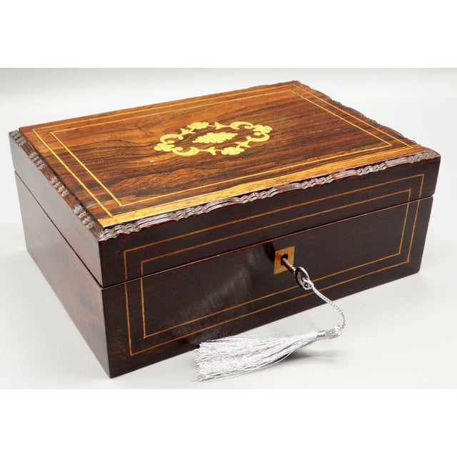 Victorian 19th-Century English Rosewood Jewelry Box, Lock & Key For Sale - Image 3 of 11