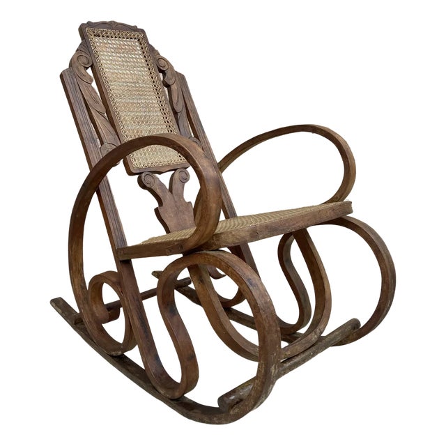 Set of 20th Century Art Deco Bentwood Rocking Chairs with Reed Seats For Sale