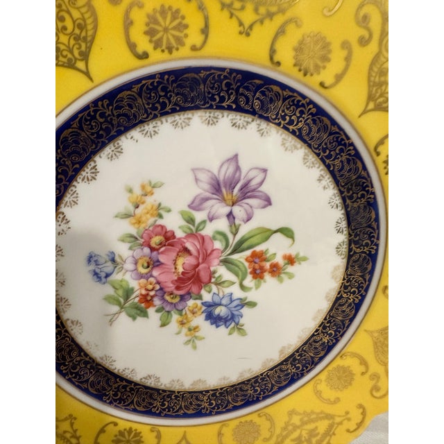 Vintage 1920’s Czechoslovakia Dinner Plate - A Set of 2 For Sale - Image 9 of 9