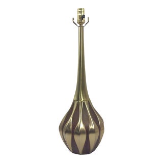 Mid-Century Modern Brass and Faux Bois Accent Table Lamp For Sale
