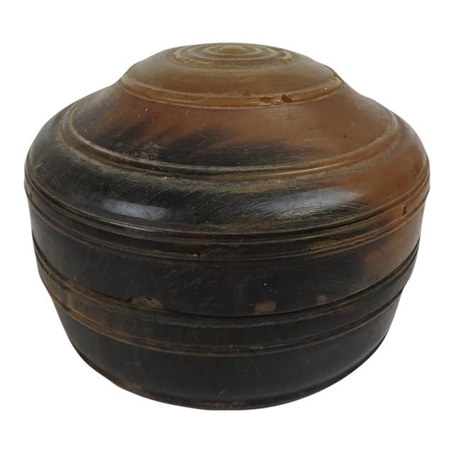 Early 20th Century Round Horn Box For Sale
