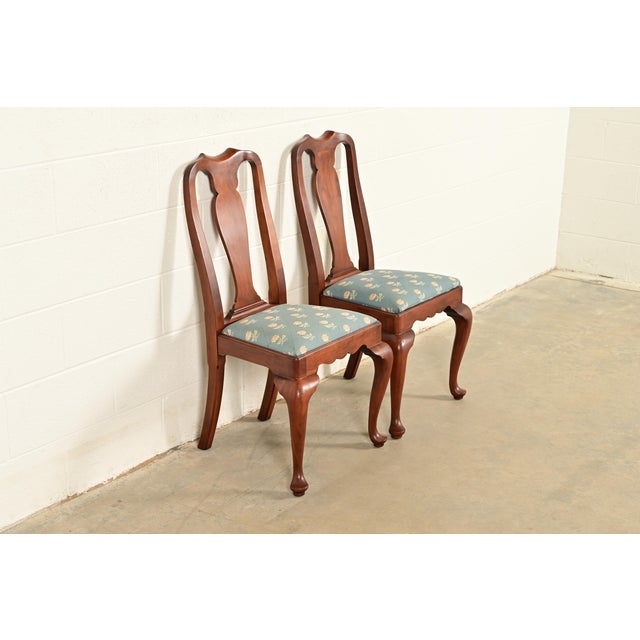 Henkel Harris Queen Anne Solid Cherry Wood Side Chairs or Dining Chairs, Pair For Sale - Image 14 of 14
