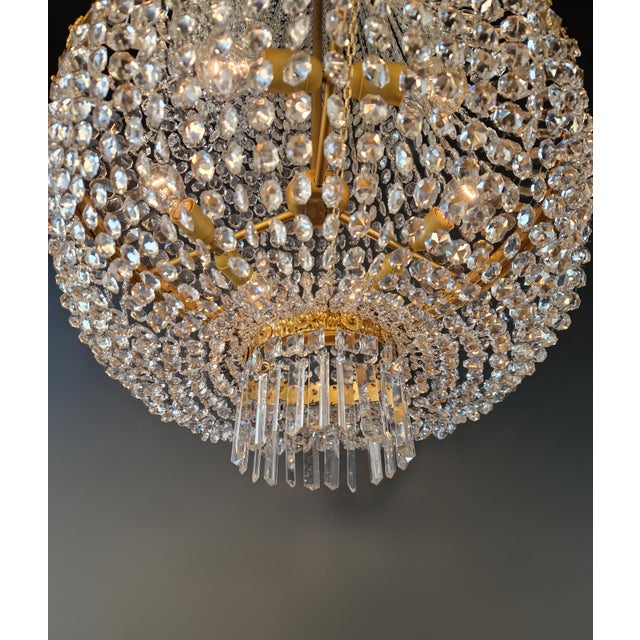 1940s Vintage Large Crystal Tent and Basket Crystal Chandelier Gold Ornaments For Sale - Image 5 of 9