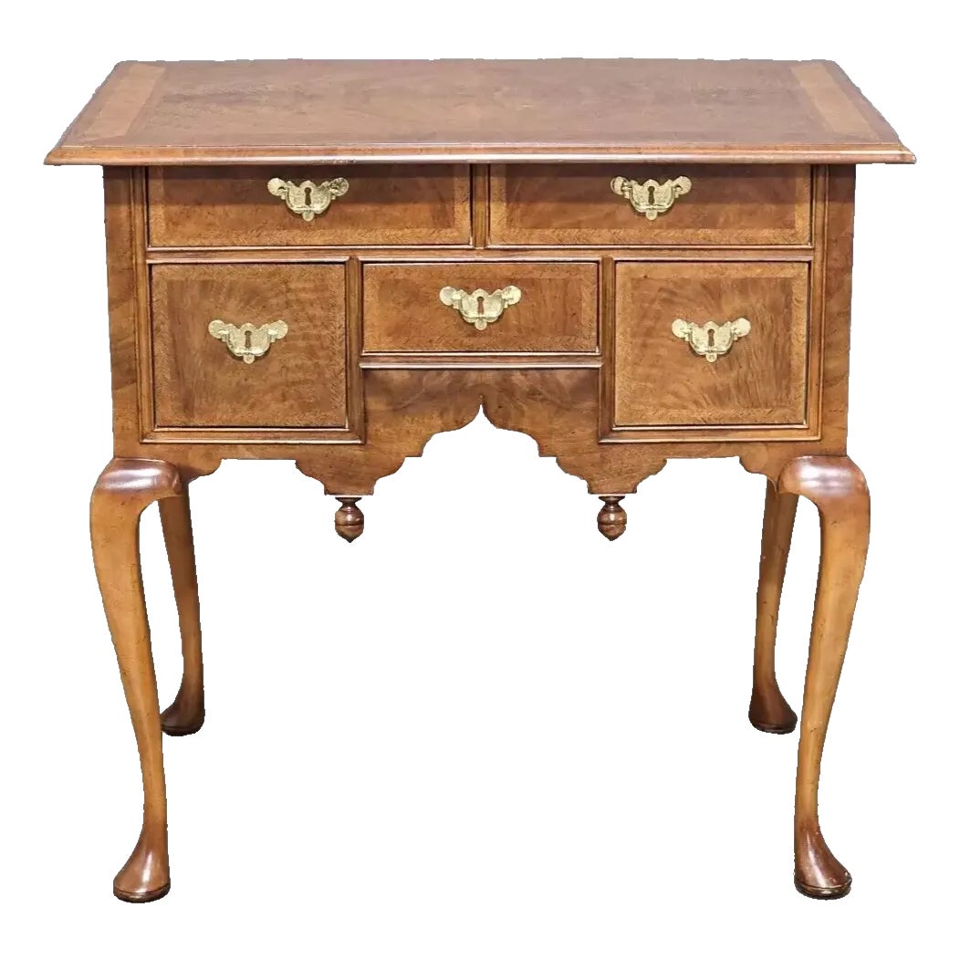 Baker Colonial Williamsburg Burl Walnut Boston Lowboy Dressing Table ...